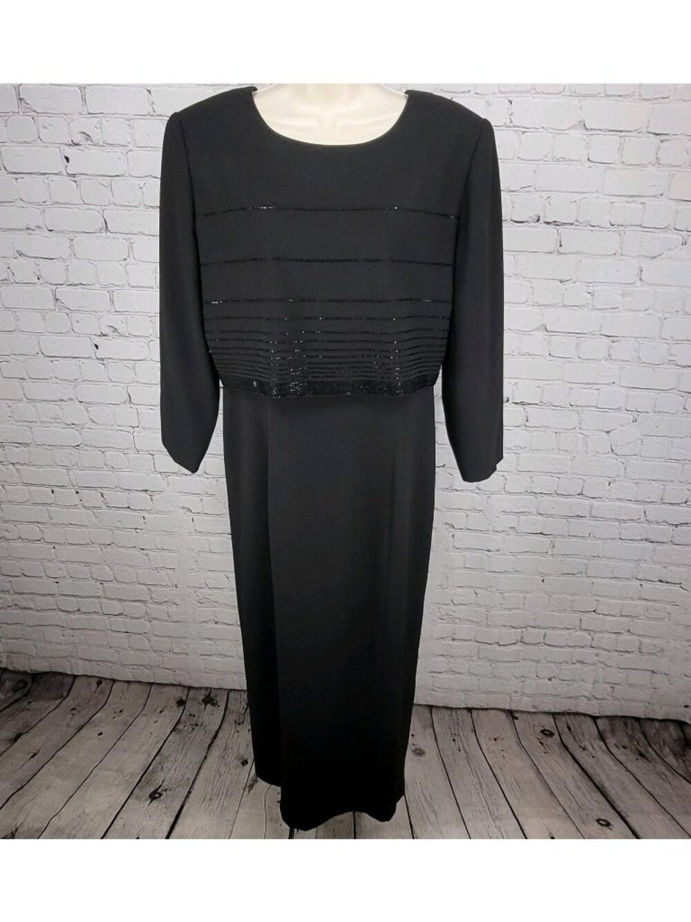 VTG Rimini Black Long Sleeve Beaded Buttoned Back Slit Jacket Dress Size 14